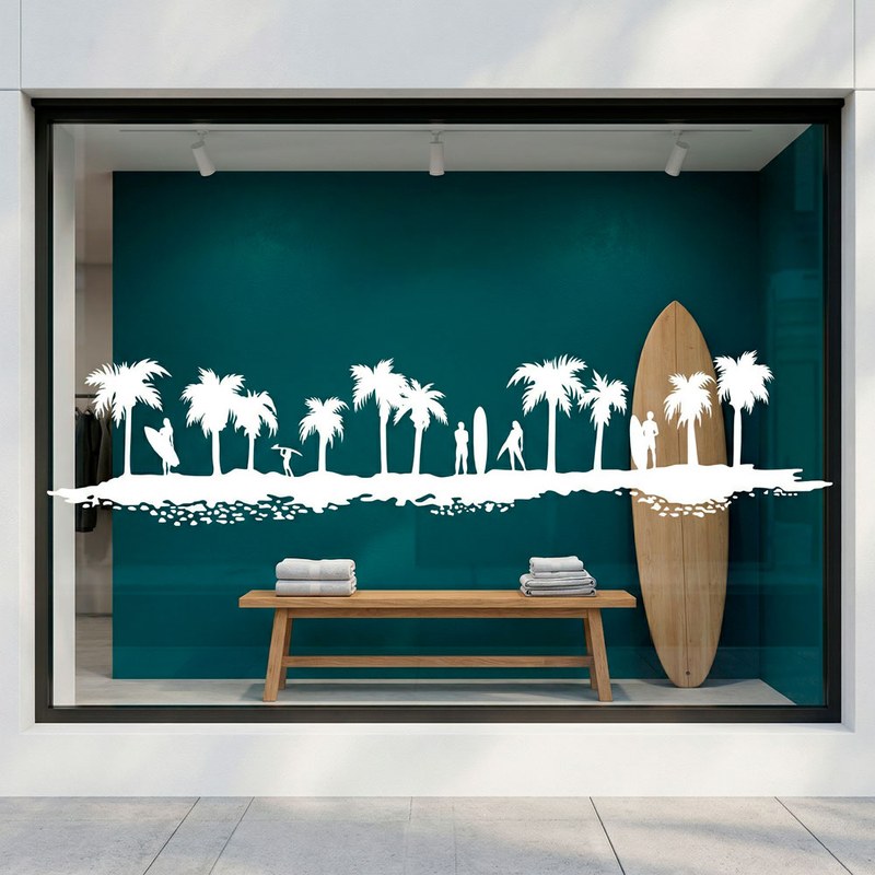 Plage de palmiers avec surfeurs 2
