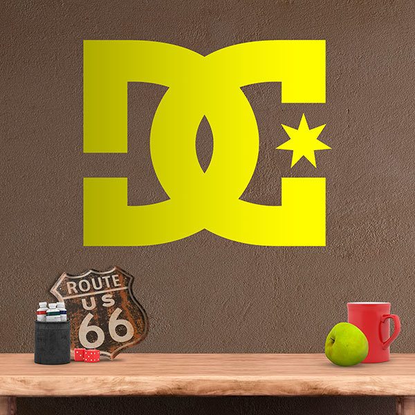 Logo DC Shoes 1/1