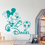 Stickers pour enfants: Mickey Mouse jouant au football 2