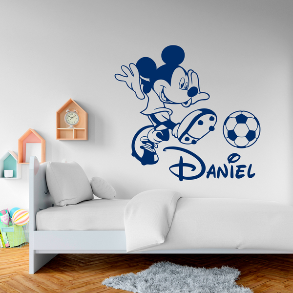 Stickers pour enfants: Mickey Mouse jouant au football