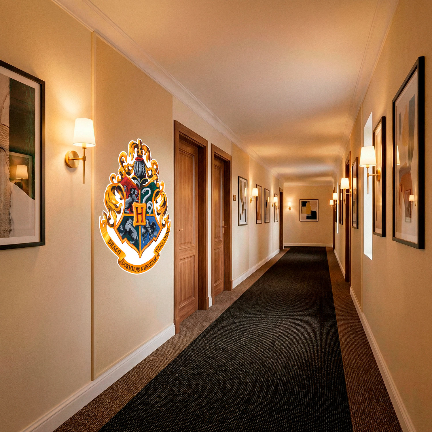 Stickers muraux: Embl&egrave;me de Hogwarts de Harry Potter