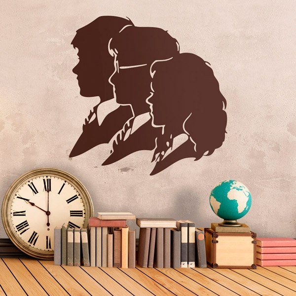 Silhouettes de trois jeunes filles 1/3