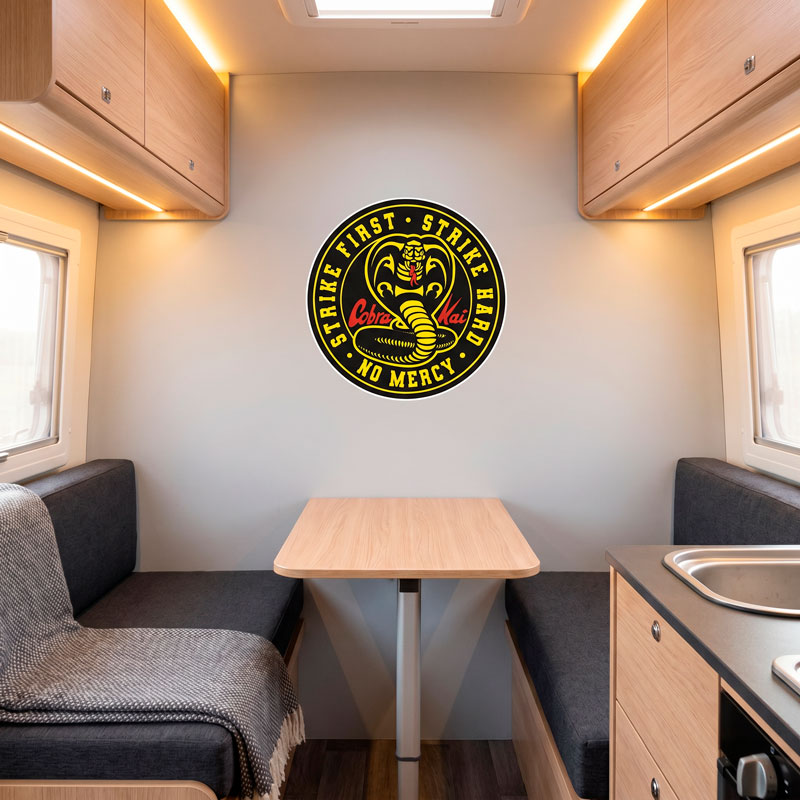 &Eacute;cusson Cobra Kai 3