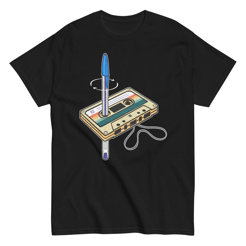 T-shirts: T-shirt de cassette et stylo Bic