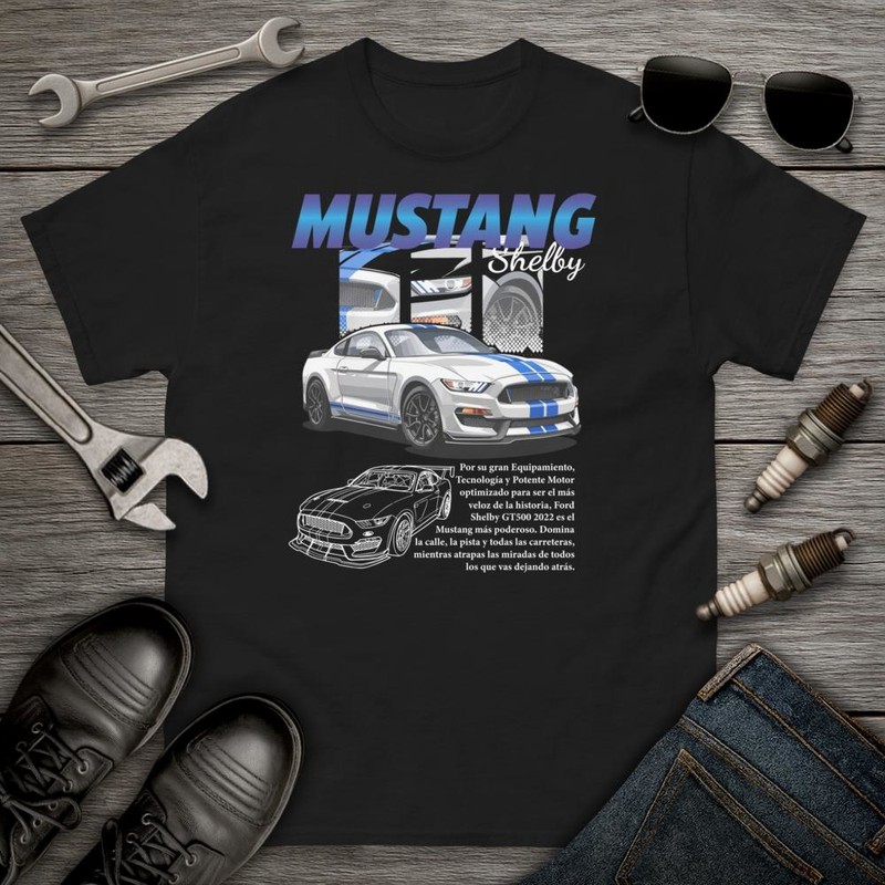 T-shirts: Illustration du Ford Shelby GT500 2022 avec Texte 