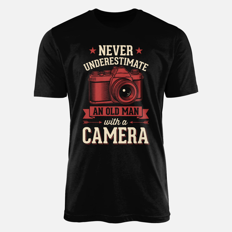 T-shirts: Vieil homme avec un appareil photo