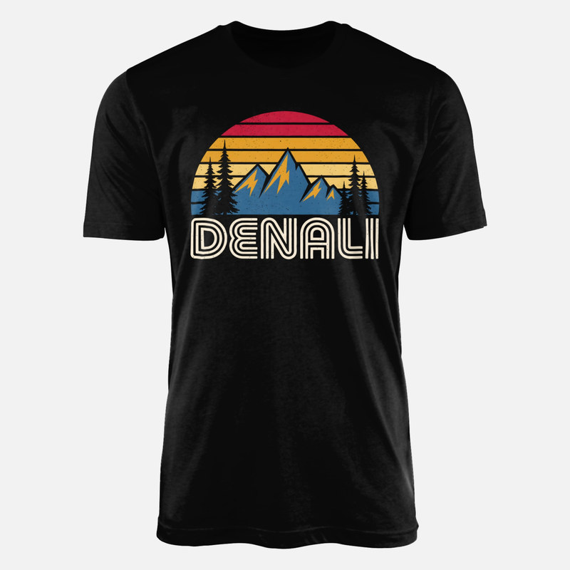 T-shirts: Montagne Denali coucher de soleil r&eacute;tro