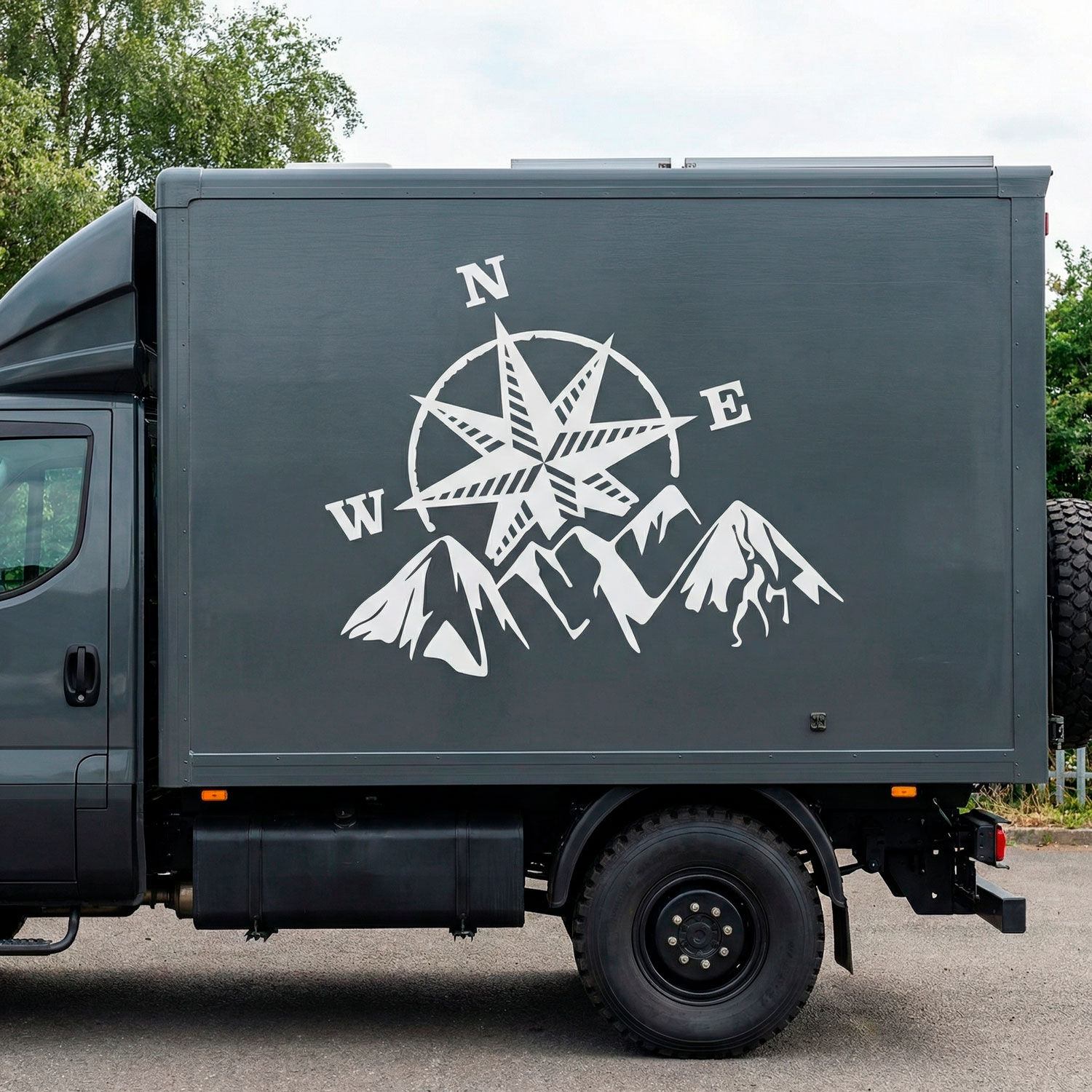 Stickers camping-car: Rose des vents dans la montagne